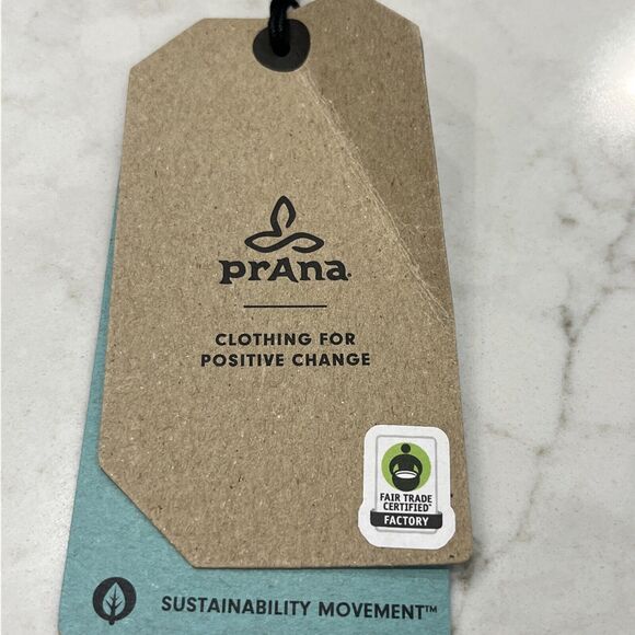 Prana Womens Halle Short Plus II Camo 20 W x 7" Standard Fit Stretch UPF Shorts - Picture 14 of 16